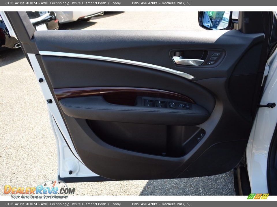 2016 Acura MDX SH-AWD Technology White Diamond Pearl / Ebony Photo #9