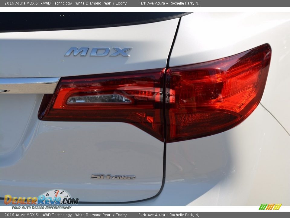 2016 Acura MDX SH-AWD Technology White Diamond Pearl / Ebony Photo #24