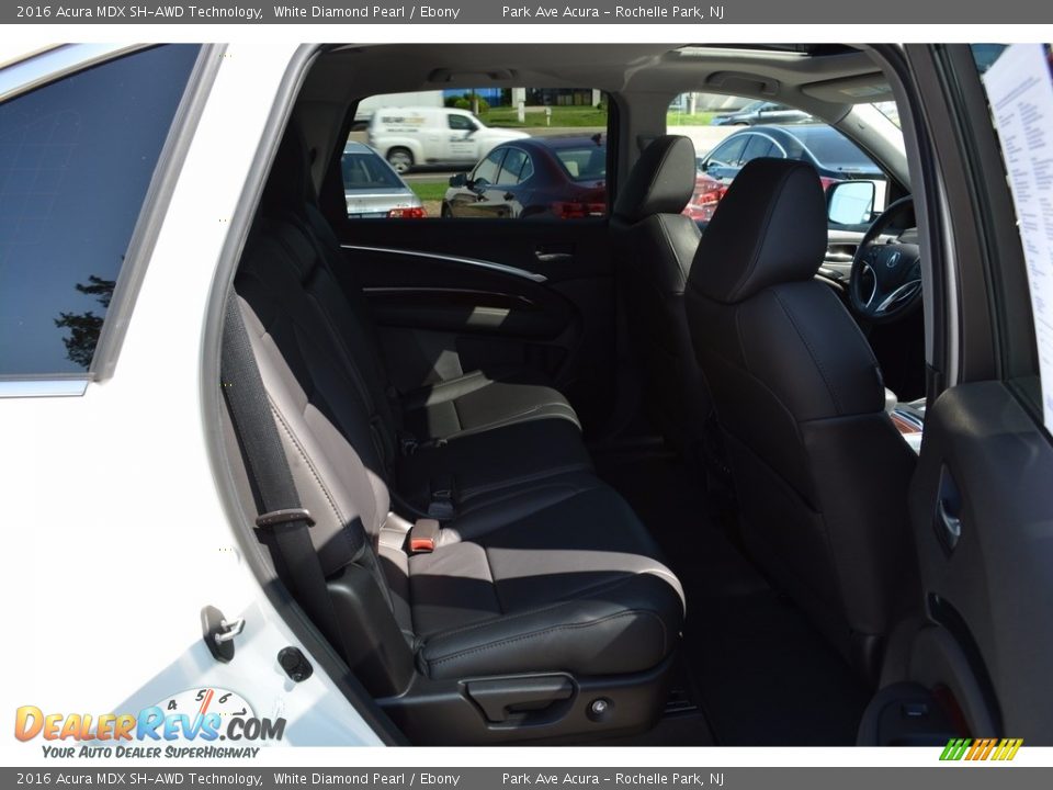 2016 Acura MDX SH-AWD Technology White Diamond Pearl / Ebony Photo #26