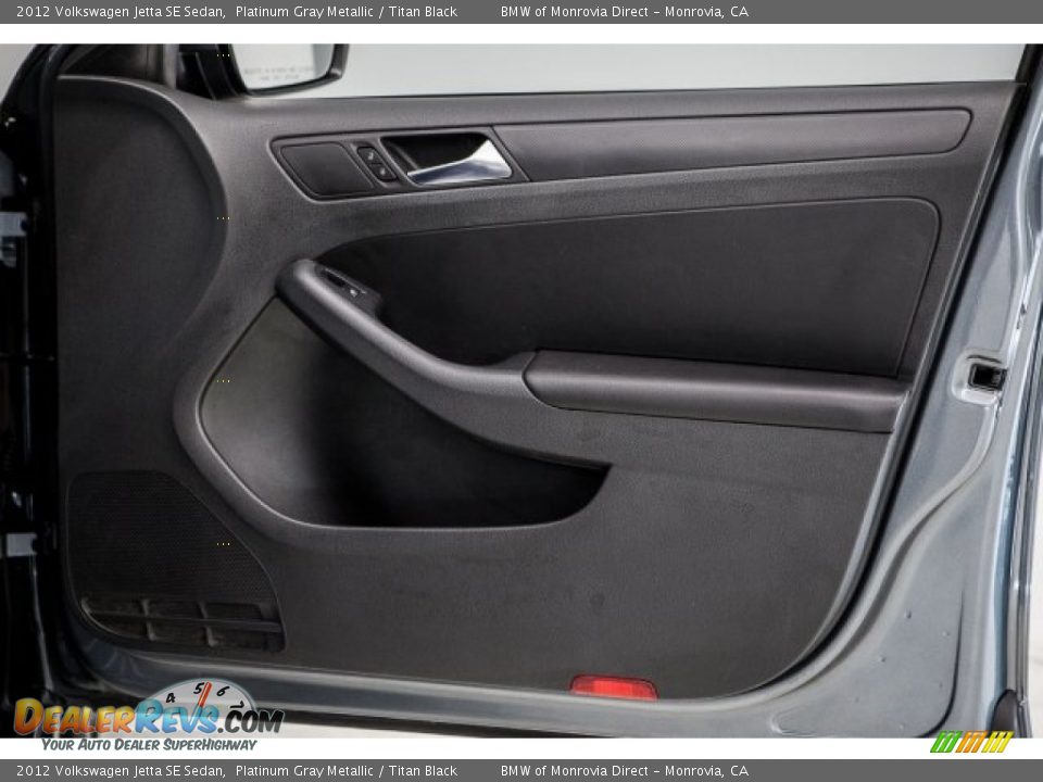 2012 Volkswagen Jetta SE Sedan Platinum Gray Metallic / Titan Black Photo #27