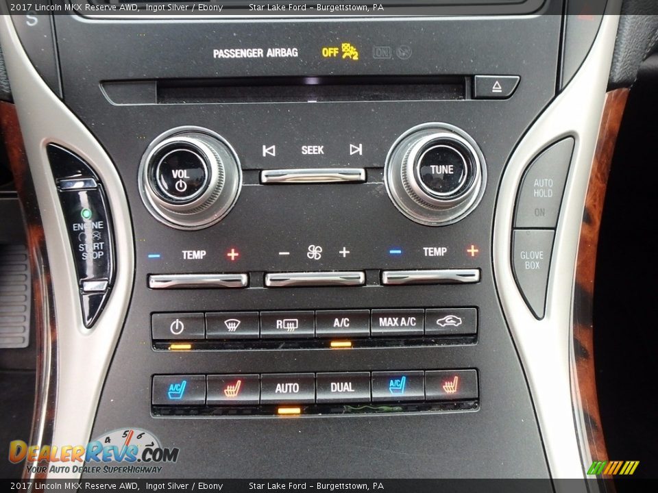 2017 Lincoln MKX Reserve AWD Ingot Silver / Ebony Photo #17