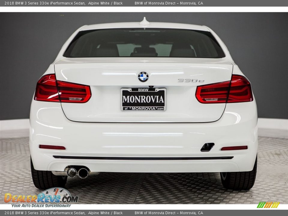2018 BMW 3 Series 330e iPerformance Sedan Alpine White / Black Photo #4