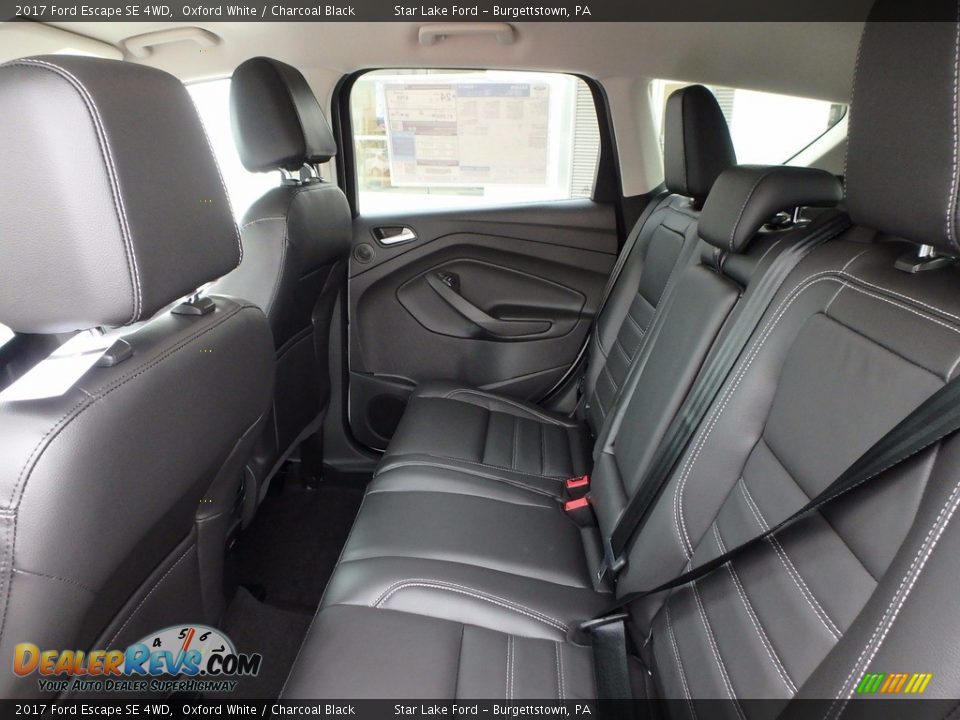 2017 Ford Escape SE 4WD Oxford White / Charcoal Black Photo #10