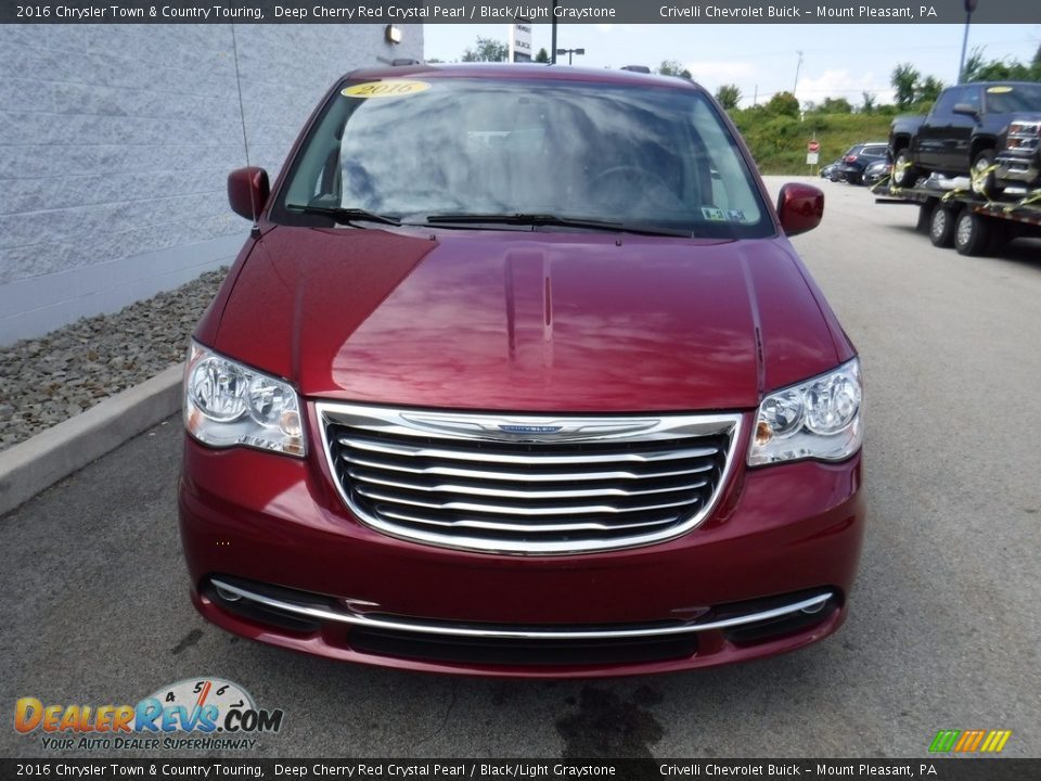 2016 Chrysler Town & Country Touring Deep Cherry Red Crystal Pearl / Black/Light Graystone Photo #4
