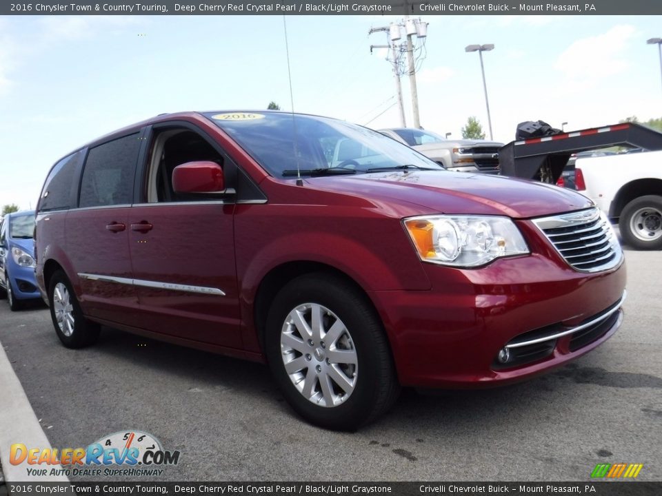 2016 Chrysler Town & Country Touring Deep Cherry Red Crystal Pearl / Black/Light Graystone Photo #5