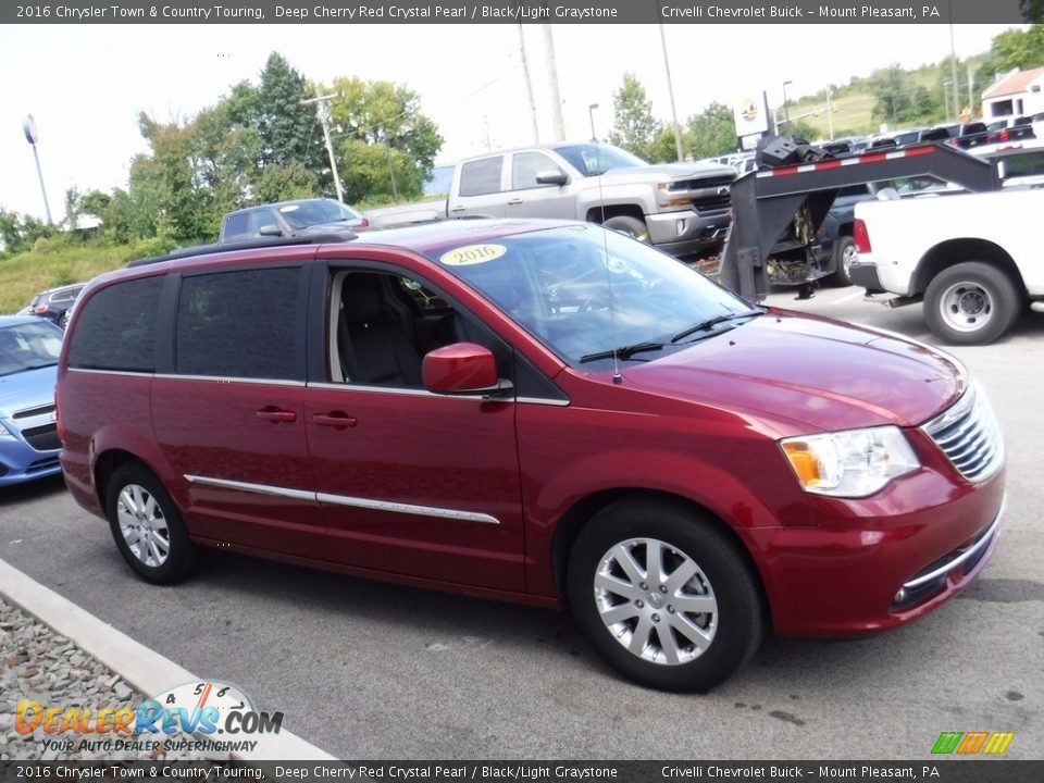 2016 Chrysler Town & Country Touring Deep Cherry Red Crystal Pearl / Black/Light Graystone Photo #6