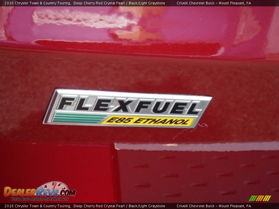 2016 Chrysler Town & Country Touring Deep Cherry Red Crystal Pearl / Black/Light Graystone Photo #10