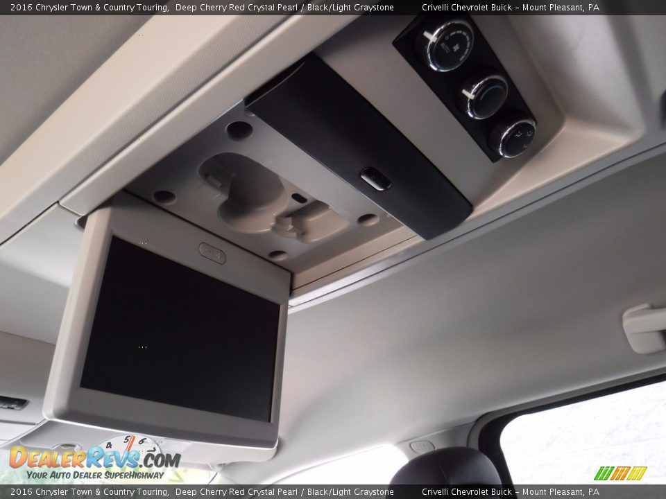 2016 Chrysler Town & Country Touring Deep Cherry Red Crystal Pearl / Black/Light Graystone Photo #12