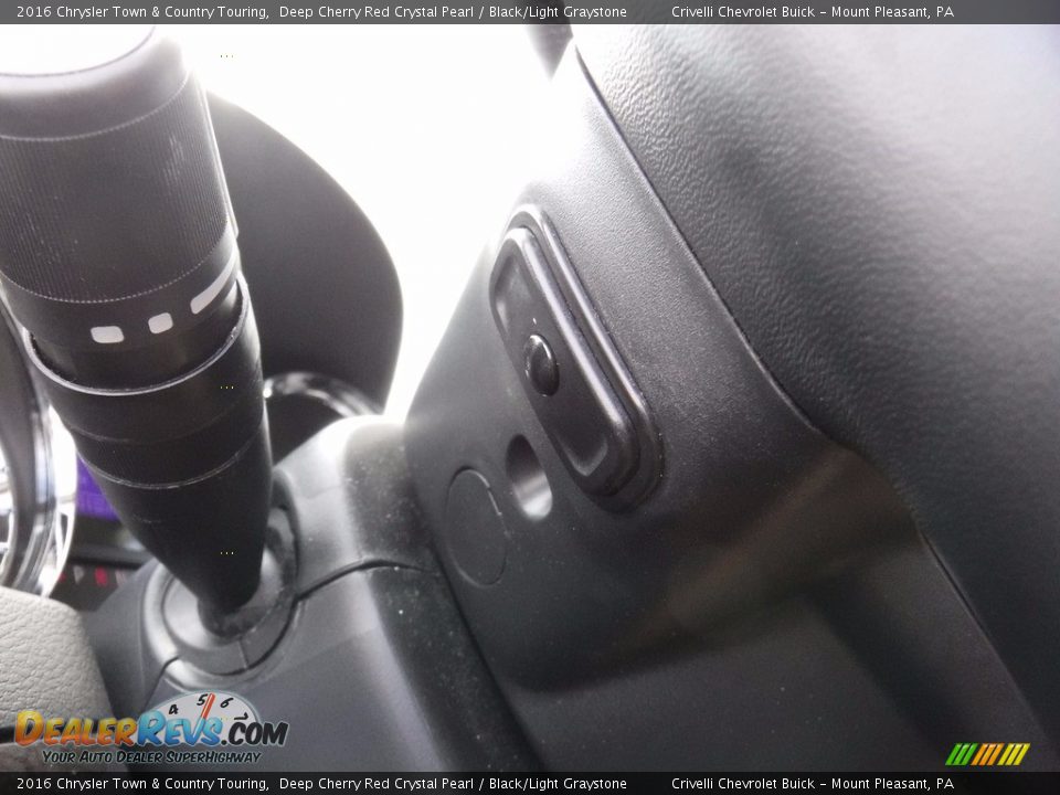 2016 Chrysler Town & Country Touring Deep Cherry Red Crystal Pearl / Black/Light Graystone Photo #29