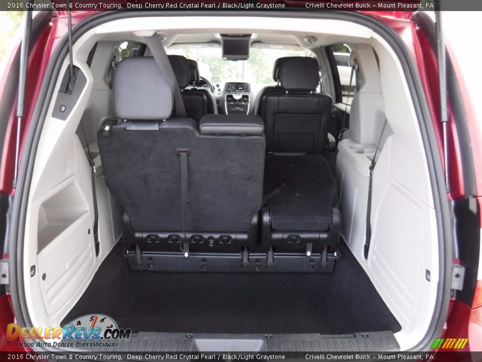 2016 Chrysler Town & Country Touring Deep Cherry Red Crystal Pearl / Black/Light Graystone Photo #36