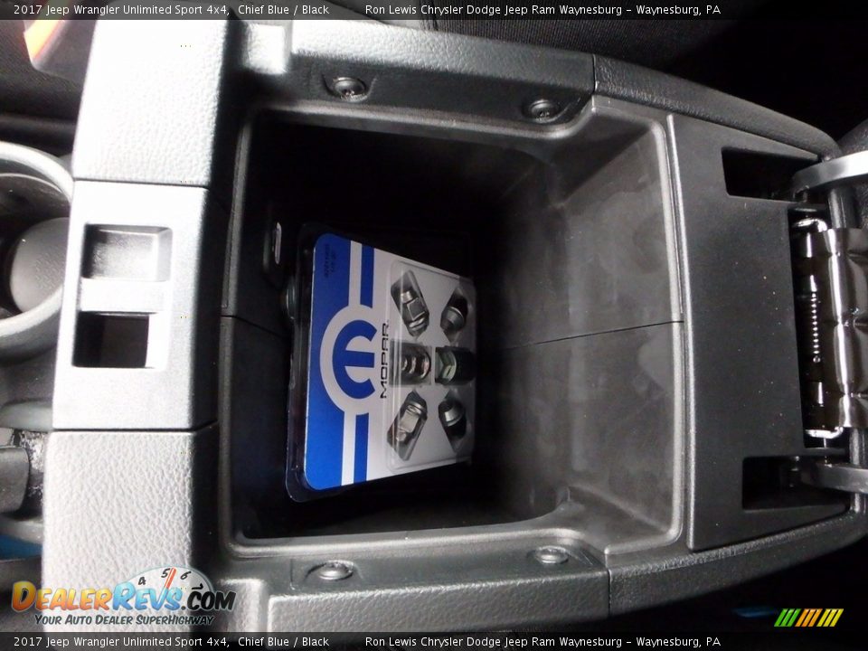 2017 Jeep Wrangler Unlimited Sport 4x4 Chief Blue / Black Photo #18