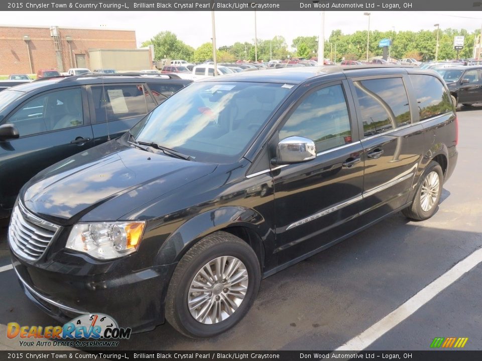 2015 Chrysler Town & Country Touring-L Brilliant Black Crystal Pearl / Black/Light Graystone Photo #3