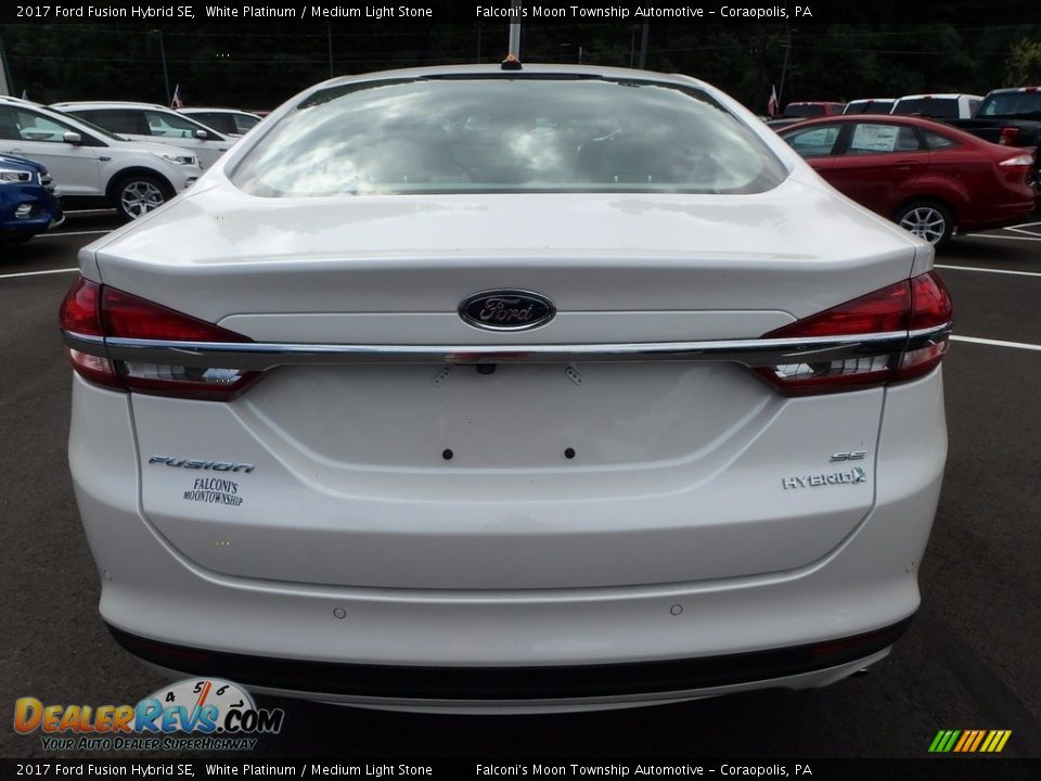 2017 Ford Fusion Hybrid SE White Platinum / Medium Light Stone Photo #5