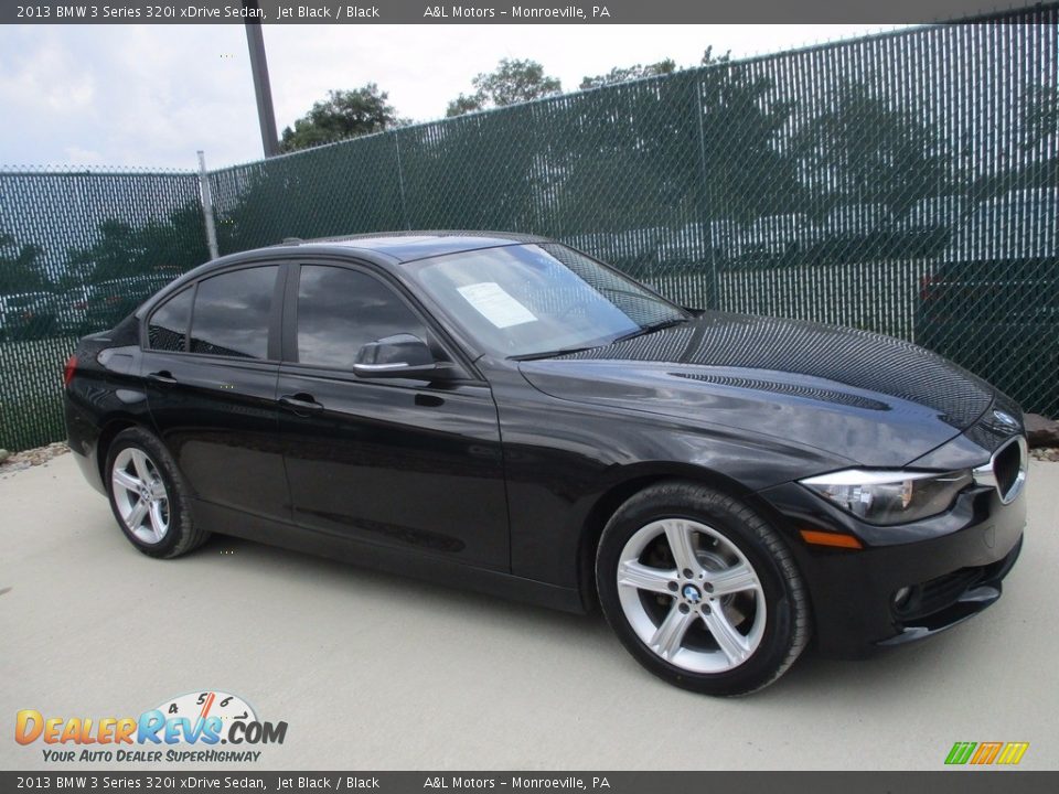 2013 BMW 3 Series 320i xDrive Sedan Jet Black / Black Photo #1