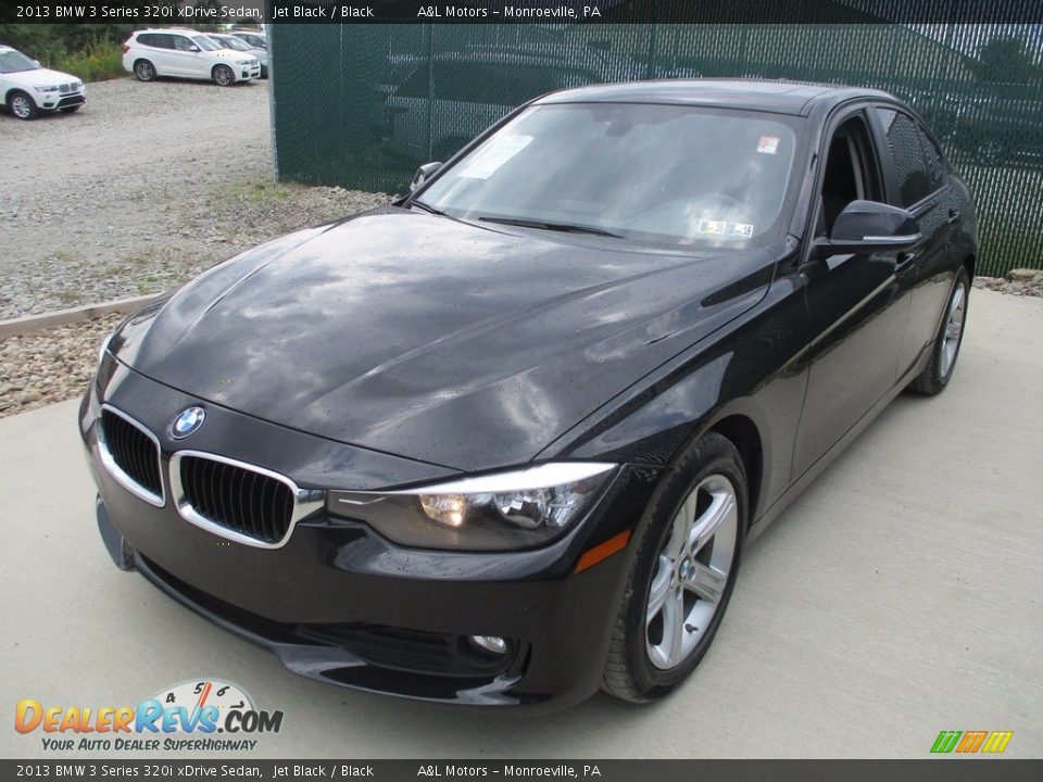 2013 BMW 3 Series 320i xDrive Sedan Jet Black / Black Photo #8