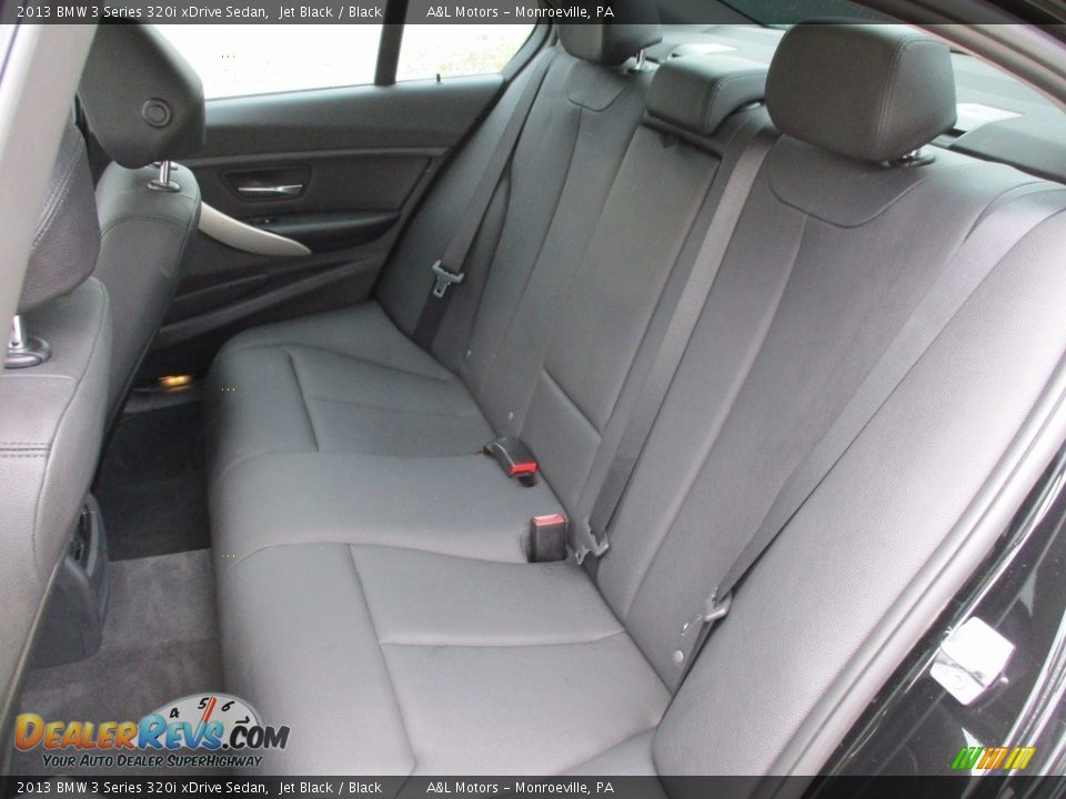2013 BMW 3 Series 320i xDrive Sedan Jet Black / Black Photo #12