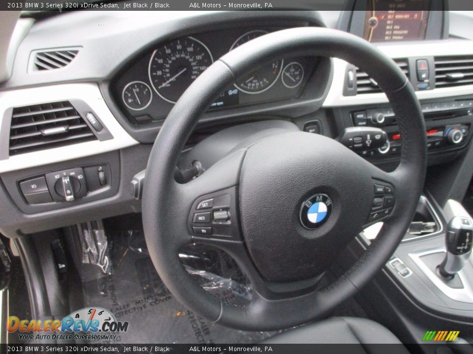 2013 BMW 3 Series 320i xDrive Sedan Jet Black / Black Photo #13