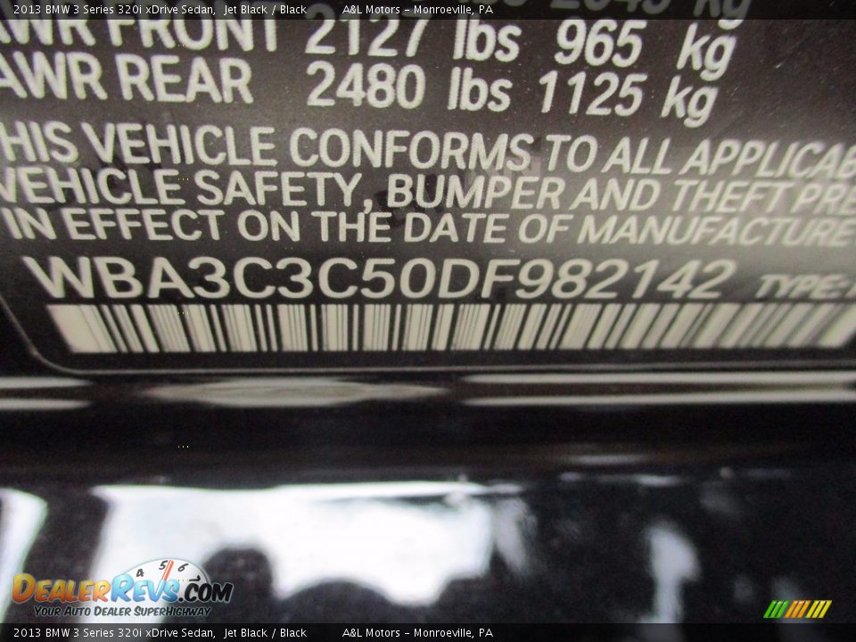 2013 BMW 3 Series 320i xDrive Sedan Jet Black / Black Photo #19