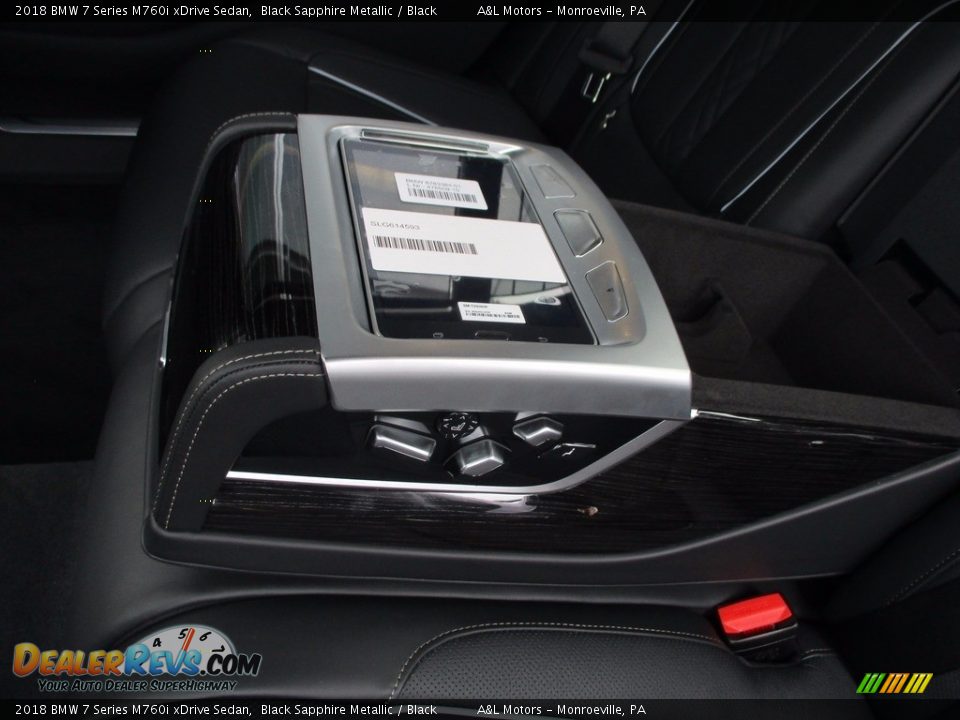 2018 BMW 7 Series M760i xDrive Sedan Black Sapphire Metallic / Black Photo #15
