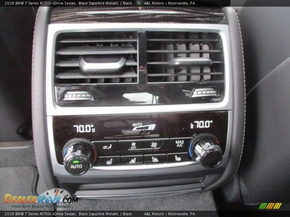 2018 BMW 7 Series M760i xDrive Sedan Black Sapphire Metallic / Black Photo #16