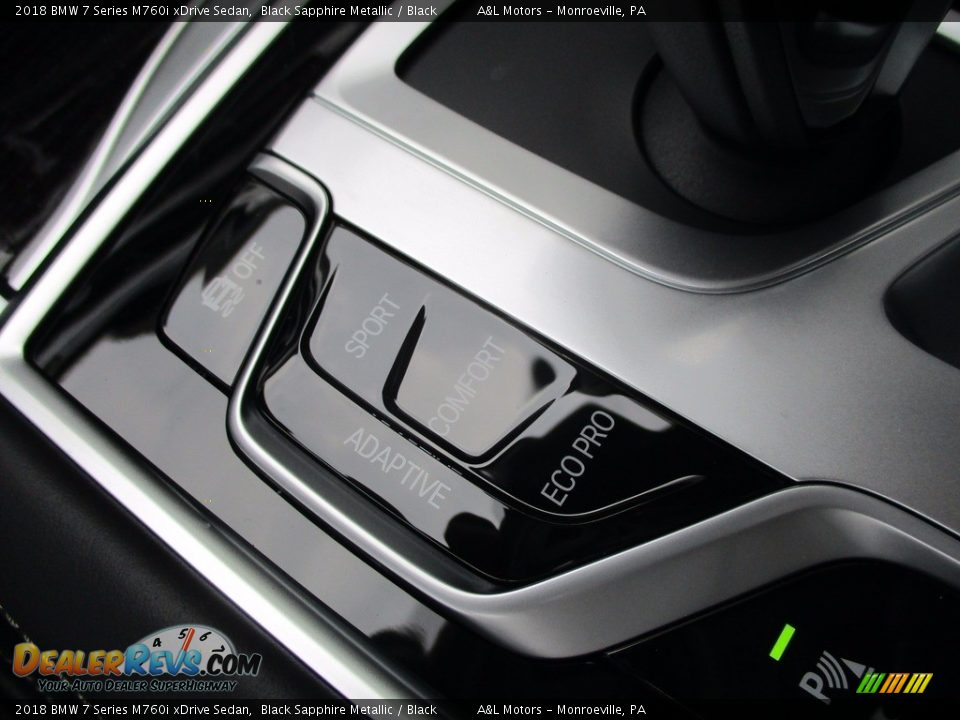 2018 BMW 7 Series M760i xDrive Sedan Black Sapphire Metallic / Black Photo #18