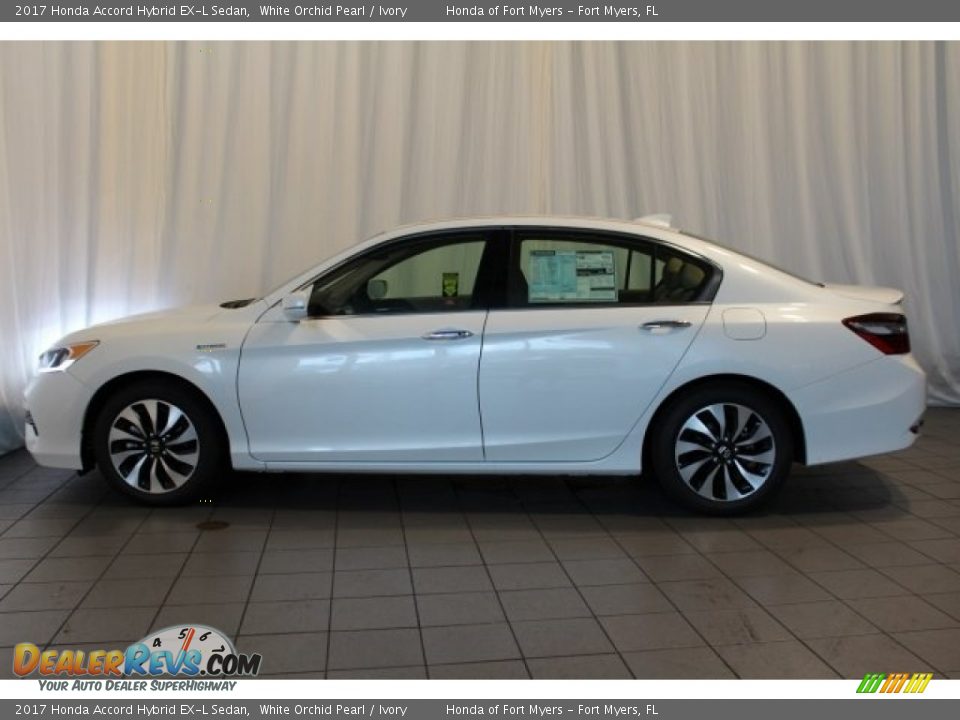 2017 Honda Accord Hybrid EX-L Sedan White Orchid Pearl / Ivory Photo #5