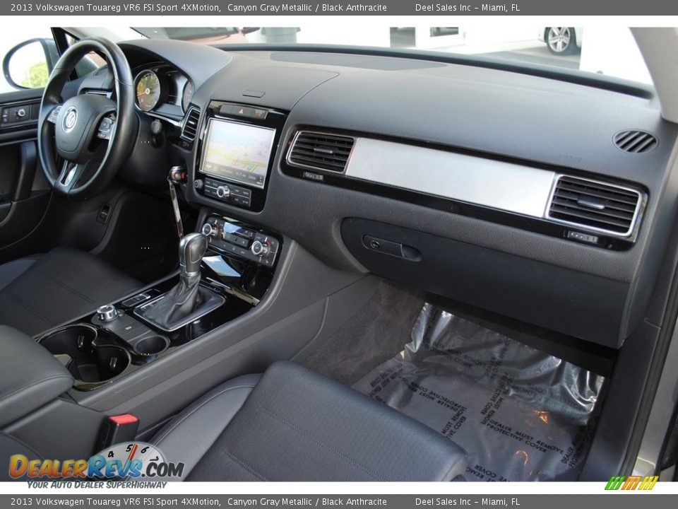 2013 Volkswagen Touareg VR6 FSI Sport 4XMotion Canyon Gray Metallic / Black Anthracite Photo #18