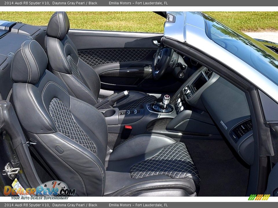 Black Interior - 2014 Audi R8 Spyder V10 Photo #36