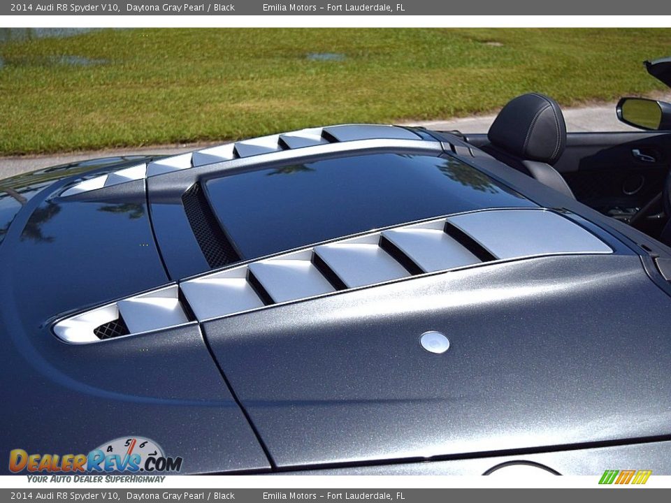2014 Audi R8 Spyder V10 Daytona Gray Pearl / Black Photo #43