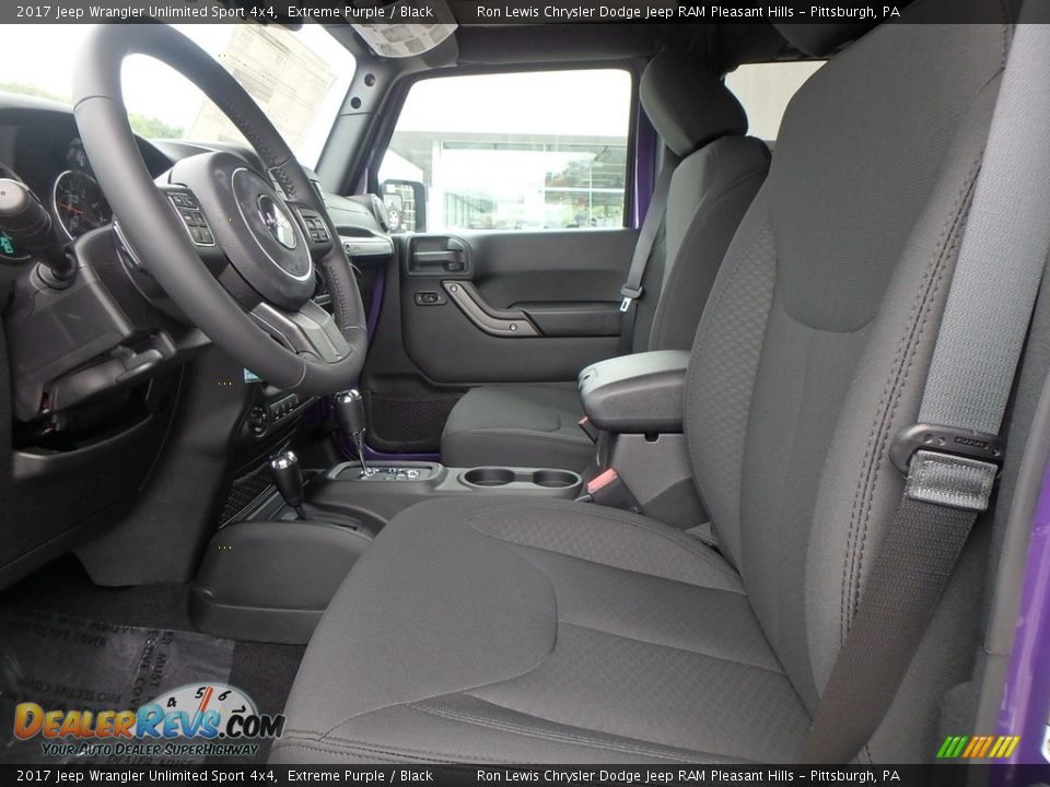 Front Seat of 2017 Jeep Wrangler Unlimited Sport 4x4 Photo #10
