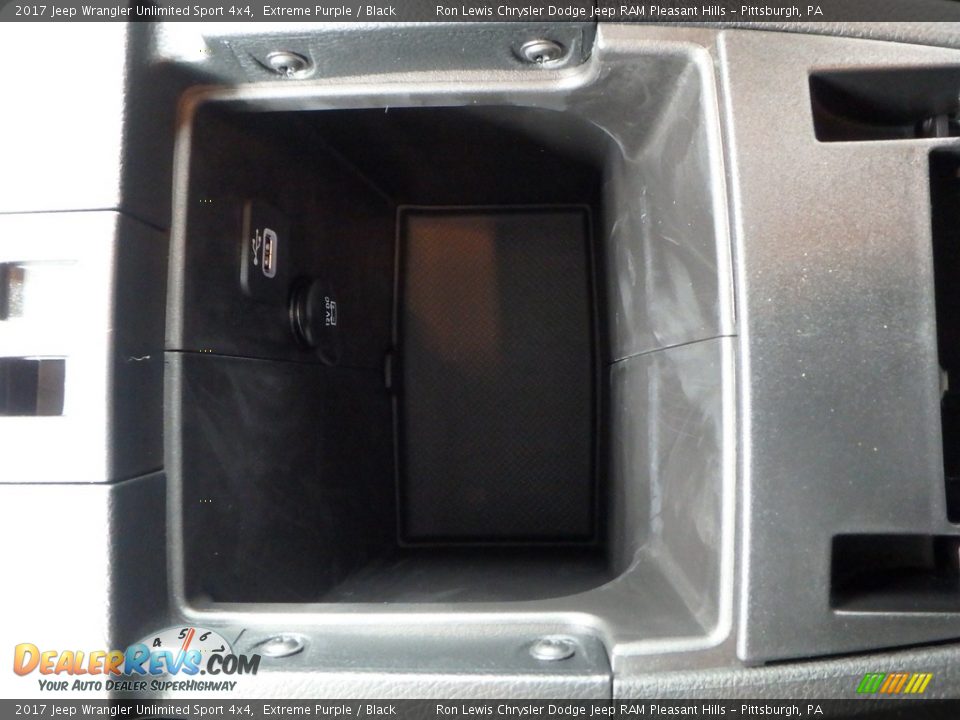 2017 Jeep Wrangler Unlimited Sport 4x4 Extreme Purple / Black Photo #17