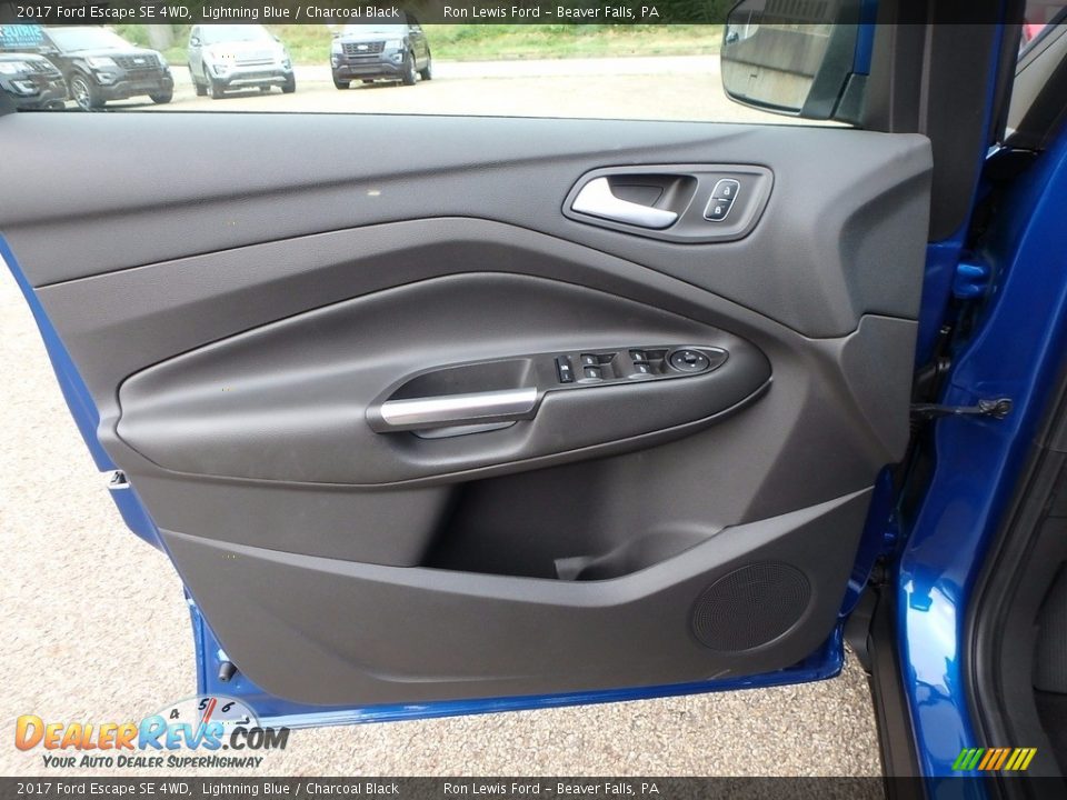 2017 Ford Escape SE 4WD Lightning Blue / Charcoal Black Photo #14