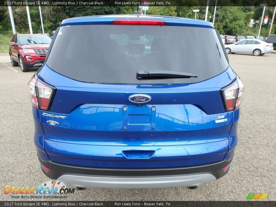 2017 Ford Escape SE 4WD Lightning Blue / Charcoal Black Photo #3