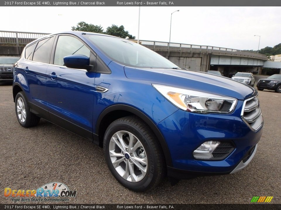 2017 Ford Escape SE 4WD Lightning Blue / Charcoal Black Photo #9