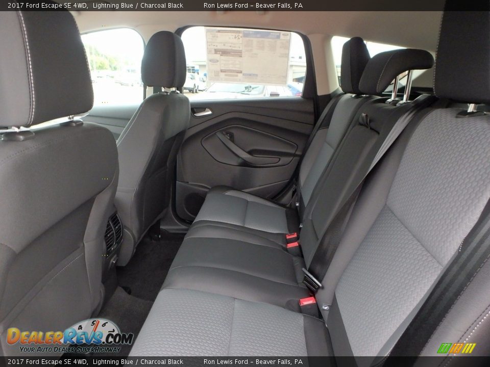2017 Ford Escape SE 4WD Lightning Blue / Charcoal Black Photo #12