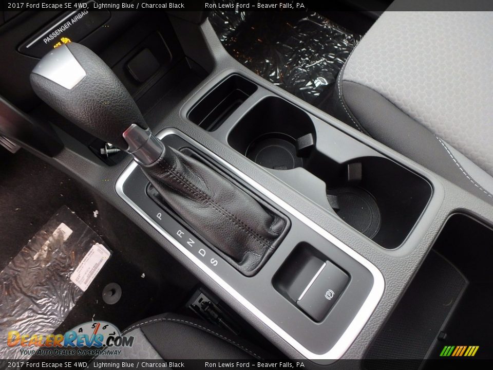 2017 Ford Escape SE 4WD Lightning Blue / Charcoal Black Photo #18