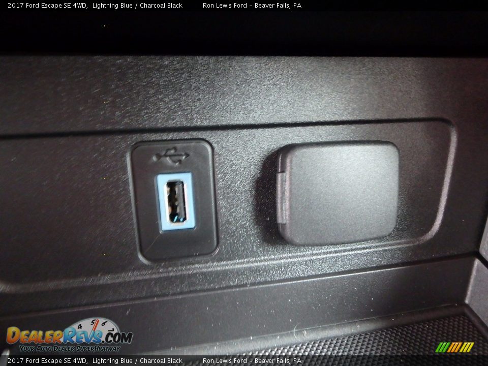 2017 Ford Escape SE 4WD Lightning Blue / Charcoal Black Photo #19