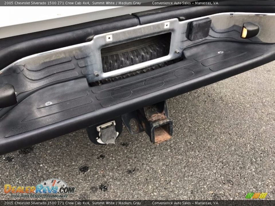 2005 Chevrolet Silverado 1500 Z71 Crew Cab 4x4 Summit White / Medium Gray Photo #5