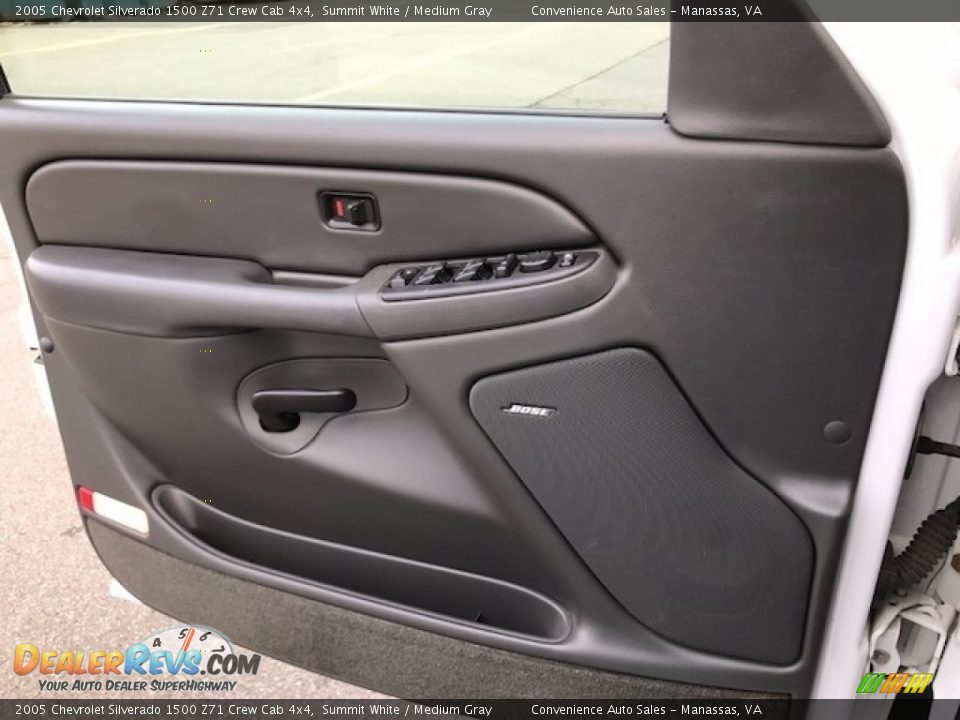 2005 Chevrolet Silverado 1500 Z71 Crew Cab 4x4 Summit White / Medium Gray Photo #18