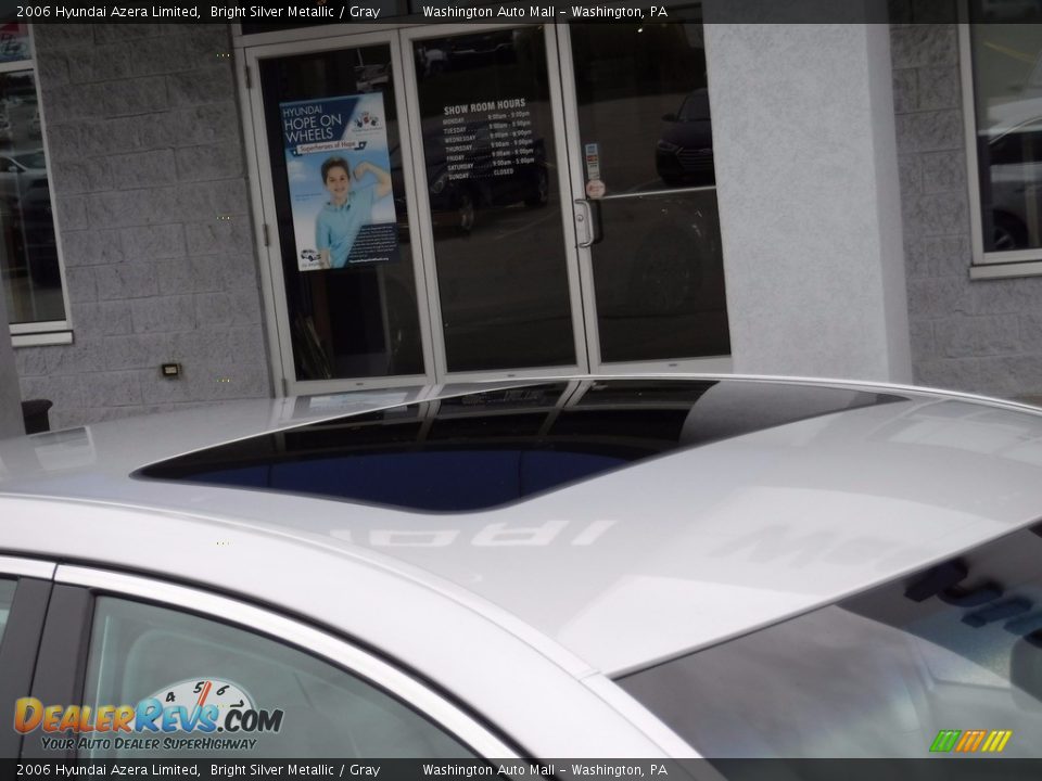 2006 Hyundai Azera Limited Bright Silver Metallic / Gray Photo #4