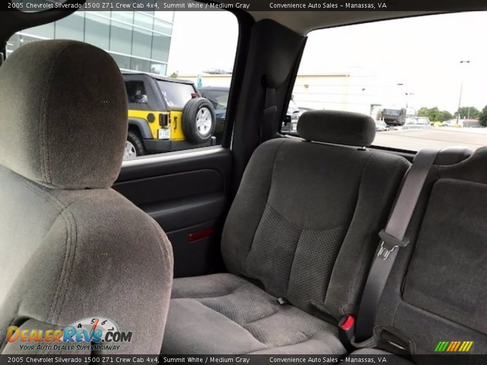 2005 Chevrolet Silverado 1500 Z71 Crew Cab 4x4 Summit White / Medium Gray Photo #20