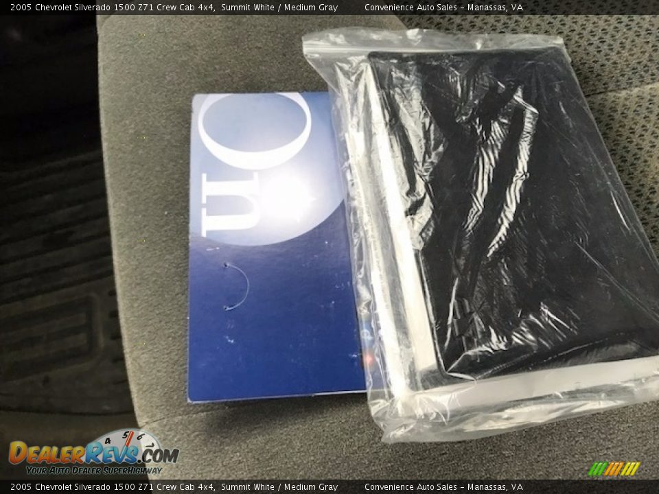 2005 Chevrolet Silverado 1500 Z71 Crew Cab 4x4 Summit White / Medium Gray Photo #27
