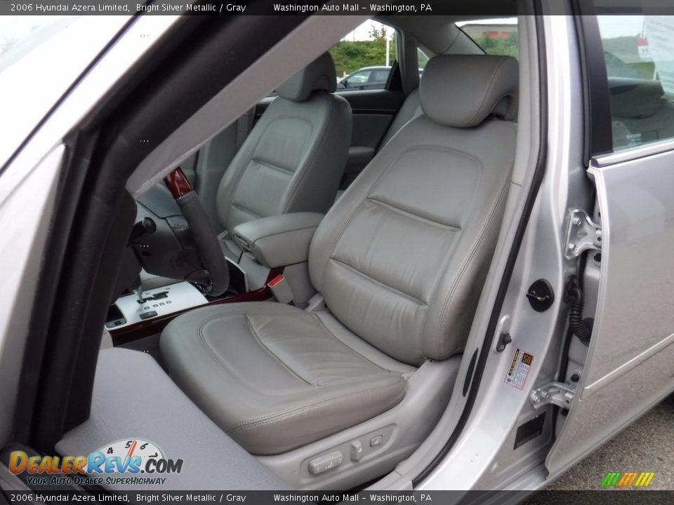 2006 Hyundai Azera Limited Bright Silver Metallic / Gray Photo #14