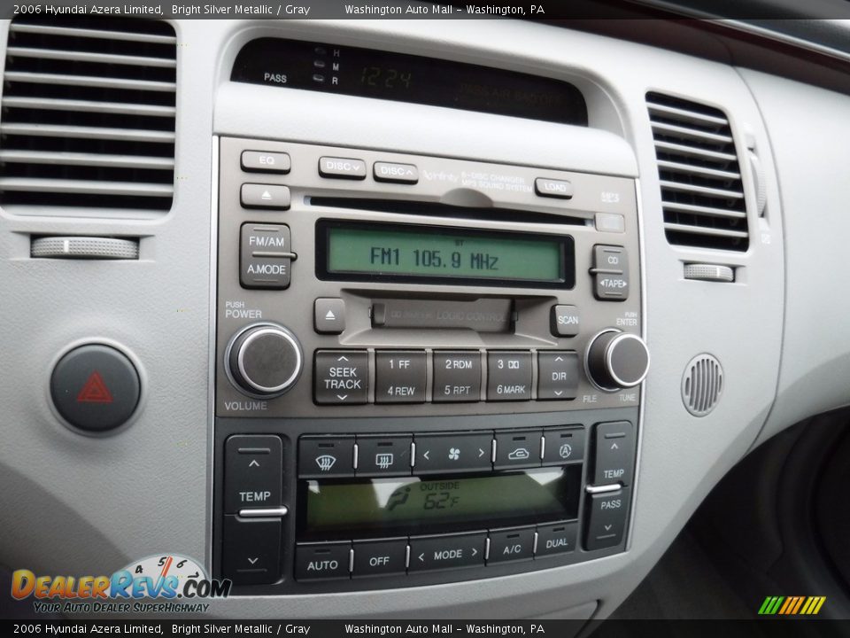 2006 Hyundai Azera Limited Bright Silver Metallic / Gray Photo #18