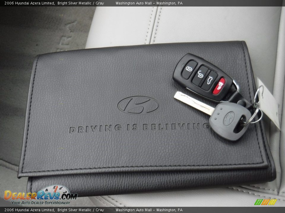 2006 Hyundai Azera Limited Bright Silver Metallic / Gray Photo #26