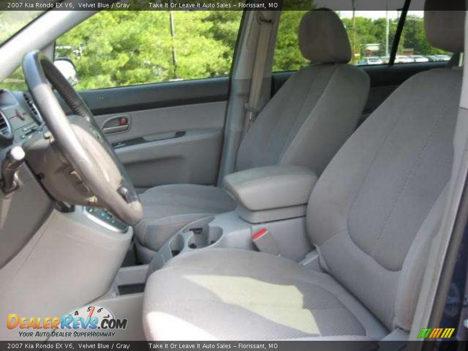 2007 Kia Rondo EX V6 Velvet Blue / Gray Photo #7