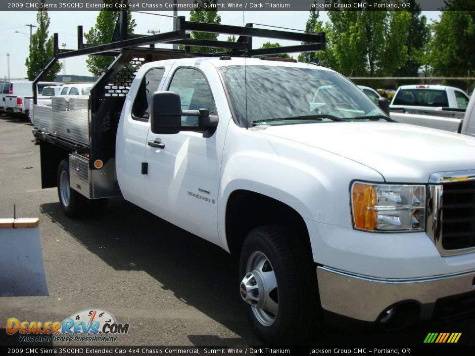 2009 GMC Sierra 3500HD Extended Cab 4x4 Chassis Commercial Summit White / Dark Titanium Photo #1