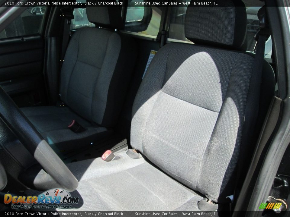 2010 Ford Crown Victoria Police Interceptor Black / Charcoal Black Photo #12