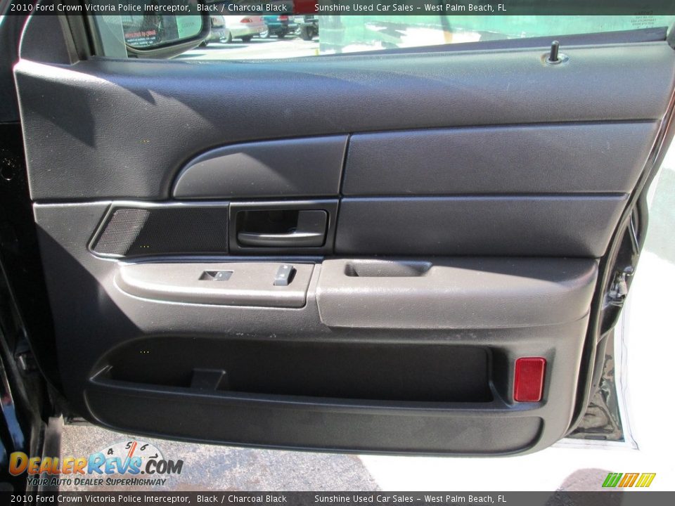 2010 Ford Crown Victoria Police Interceptor Black / Charcoal Black Photo #19