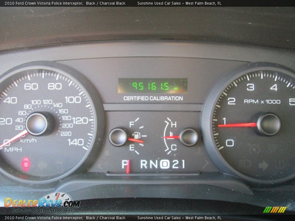 2010 Ford Crown Victoria Police Interceptor Black / Charcoal Black Photo #24
